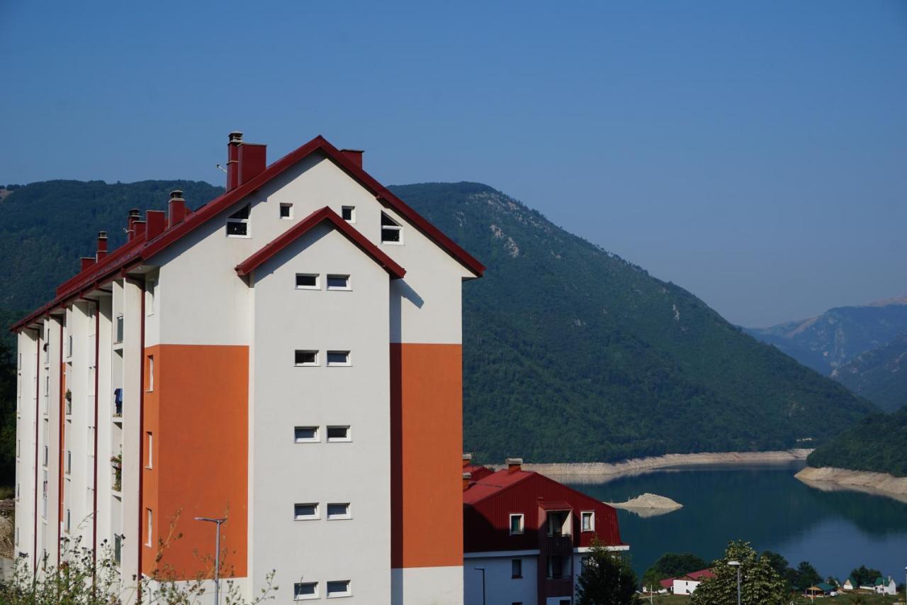 Apartman Dunja プルジネ エクステリア 写真