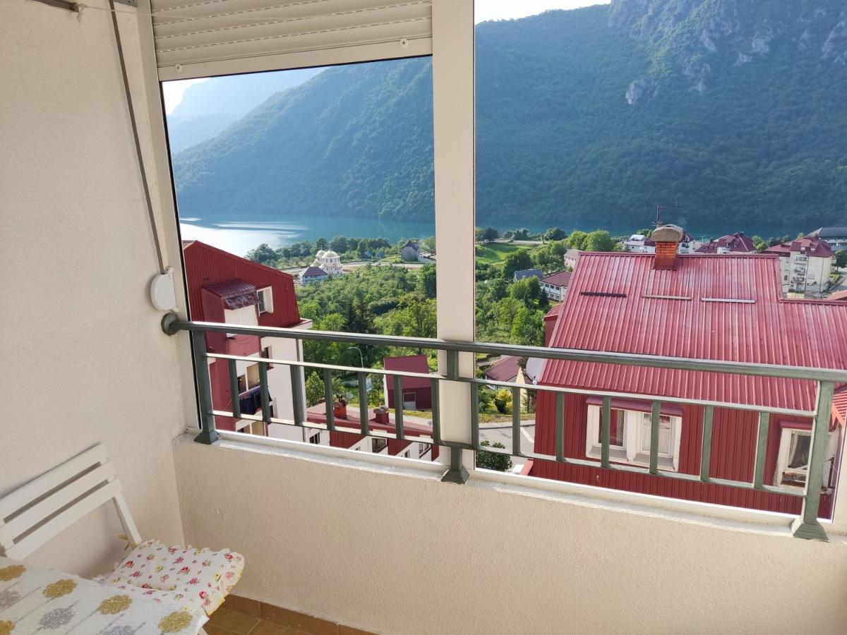 Apartman Dunja プルジネ エクステリア 写真