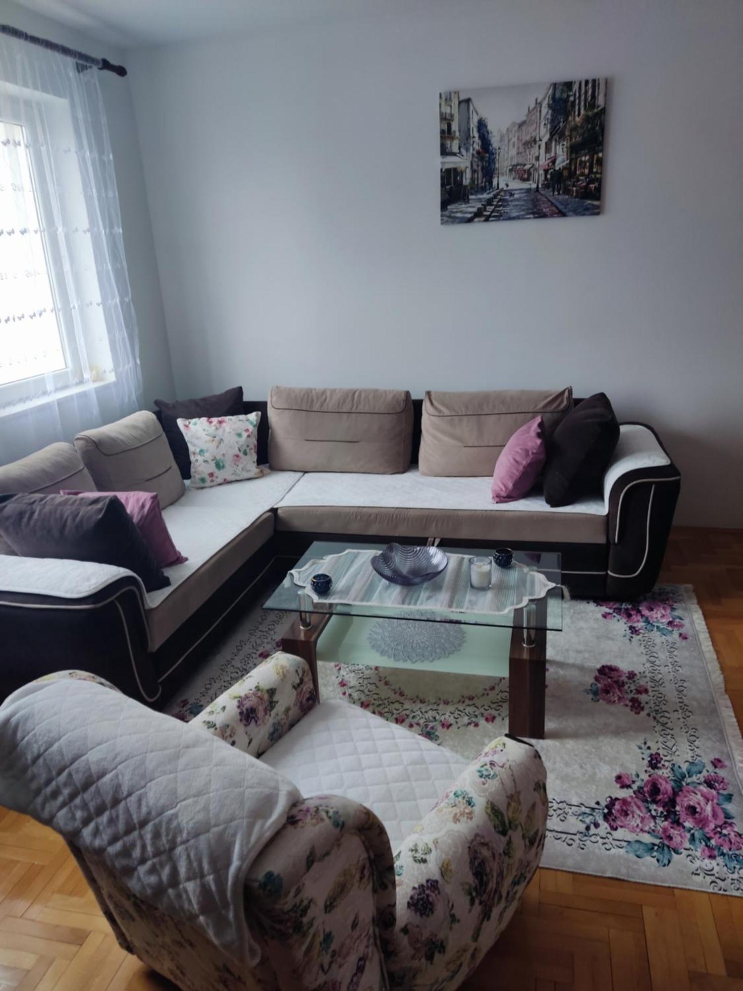 Apartman Dunja プルジネ エクステリア 写真